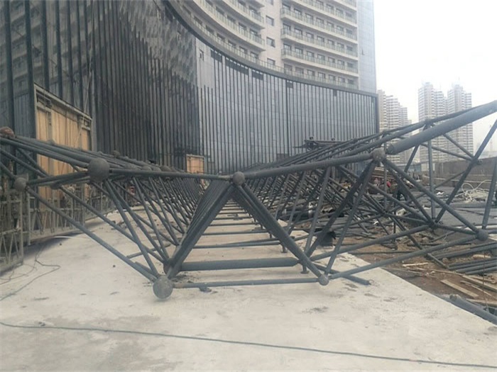 常州万豪酒店雨棚网架